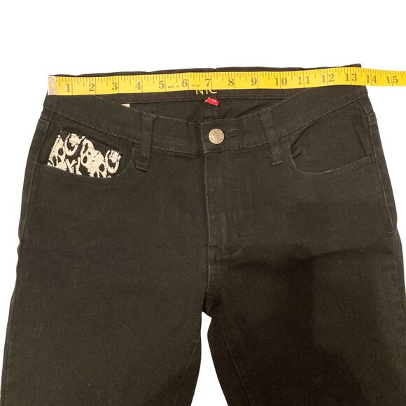 Yellow Rat Bastard Black Skull Embroidered Jeans Size 9/30 - Picture 5 of 12